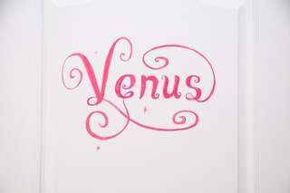 Хостелы Galactic Globus Киев Кровать в общем 6-местном номере для женщин-5