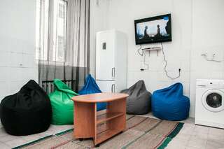 Хостелы Galactic Globus Киев-7